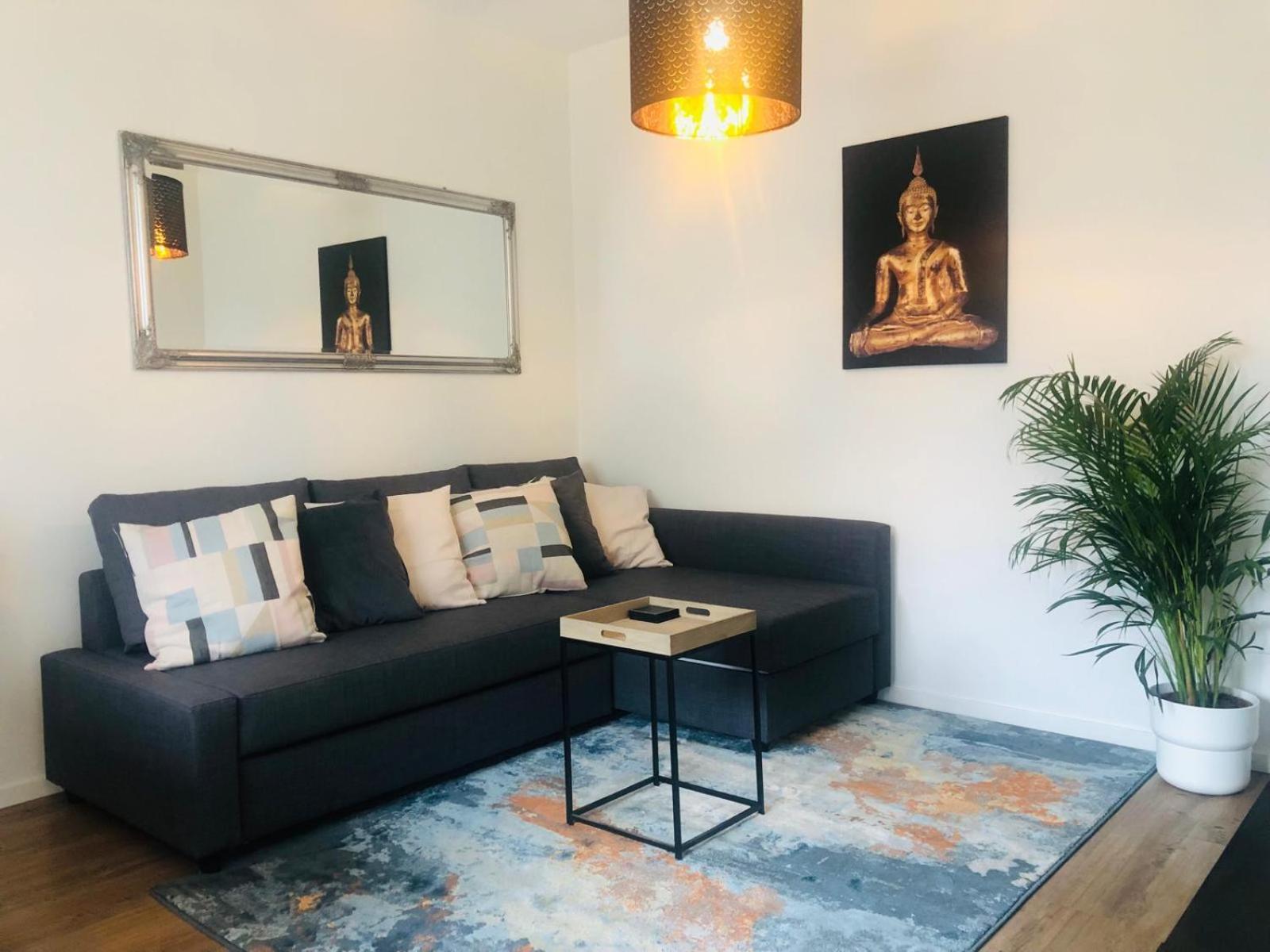 City Zen Apartment Enschede !Free Private Parking Buitenkant foto