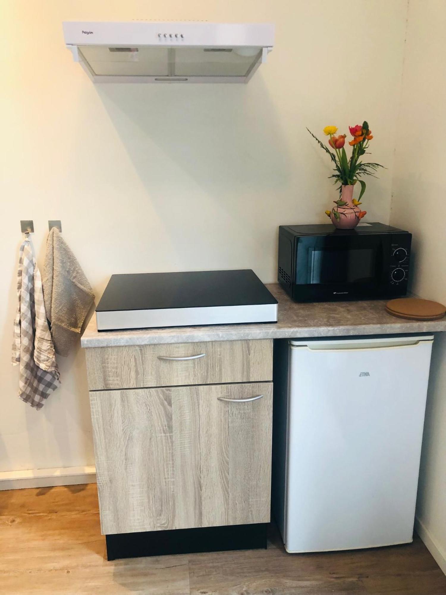 City Zen Apartment Enschede !Free Private Parking Buitenkant foto