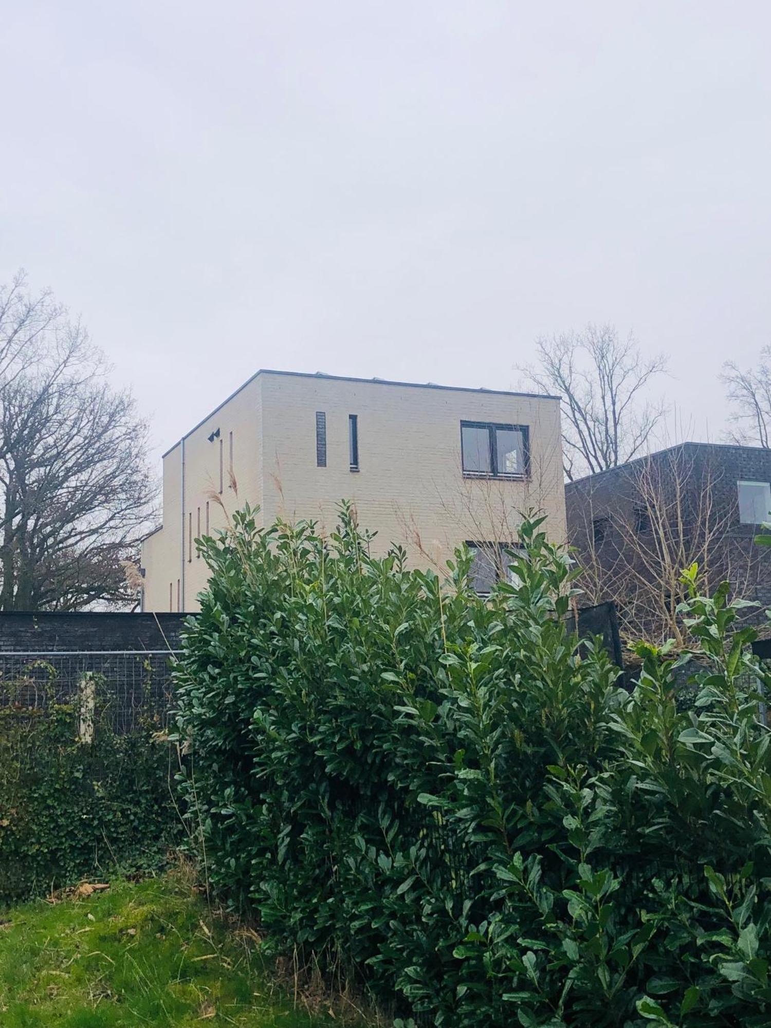 City Zen Apartment Enschede !Free Private Parking Buitenkant foto